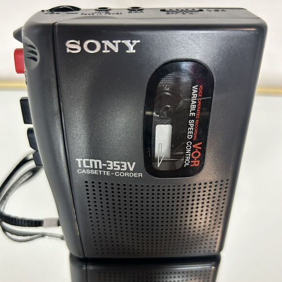 Sony TCM-353V Cassette Player With Recorder VOR Not Tested. - Picture 5 of 10